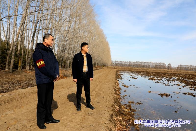 田长_副本.jpg 田长_副本.jpg